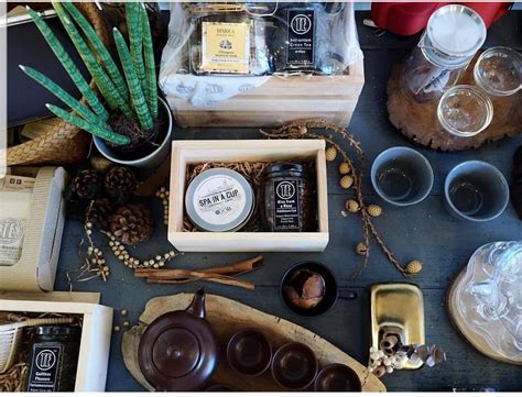 unique gift stores online for her